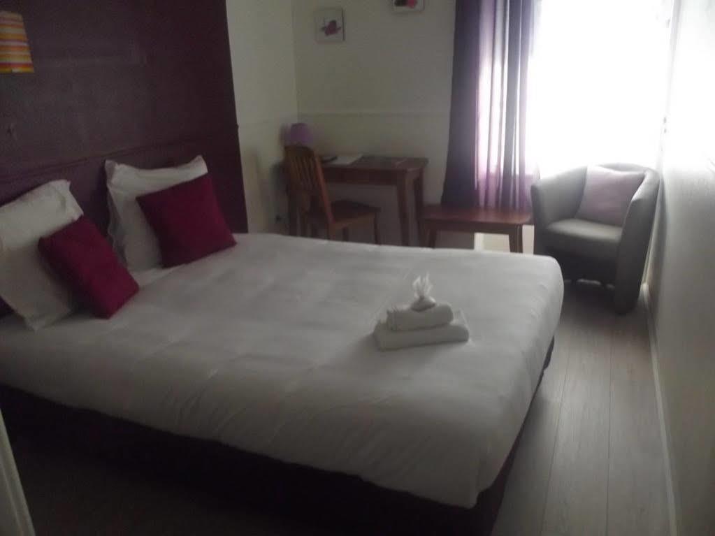 Hotel De La Colombiere Chalon-sur-Saône Dış mekan fotoğraf